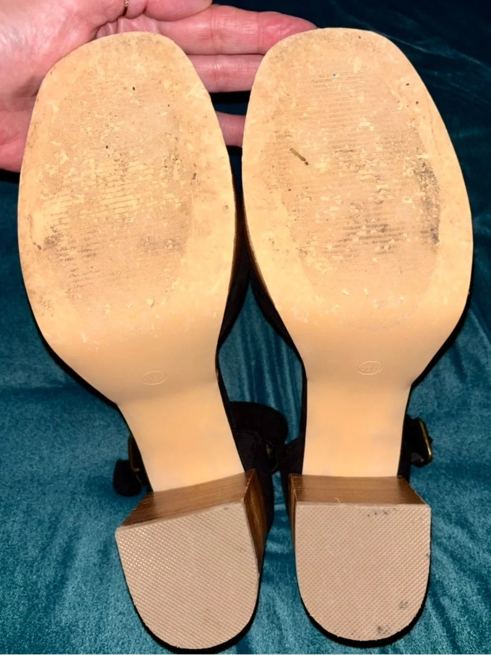 🌖CUSHIONAIRE🌔SUEDE PLATFORM🌔